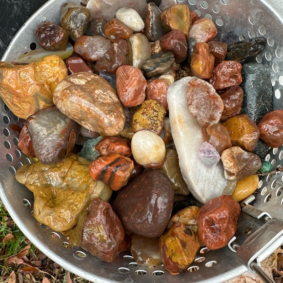 Meet your Posher, Bedrock Barbie - Picture 13 of 13